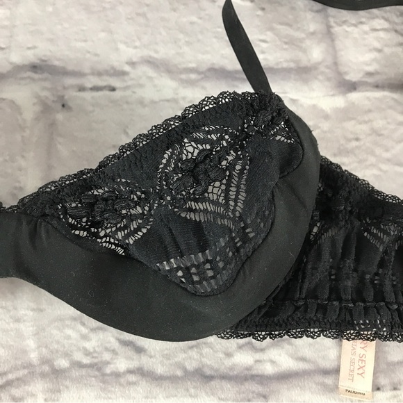 Victoria’s Secret Very Sexy Crochet‎ Bra Push-Up without Padding - Picture 11 of 11